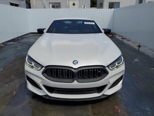 WBABC4C01RCR84609 - 2024 BMW M850XI WHITE photo 5