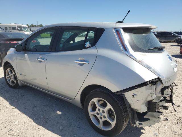 1N4AZ0CP4DC405808 - 2013 NISSAN LEAF S SILVER photo 2