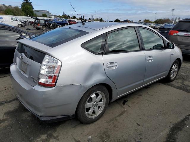 JTDKB20U183339622 - 2008 TOYOTA PRIUS SILVER photo 3