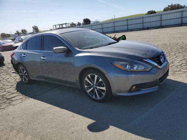 1N4AL3AP6GC131280 - 2016 NISSAN ALTIMA 2.5 GRAY photo 4