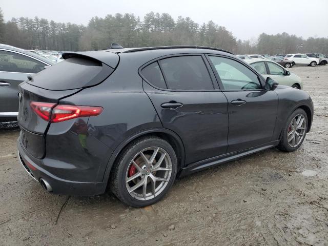ZASFAKNN8J7B77418 - 2018 ALFA ROMEO STELVIO TI SPORT BLACK photo 3