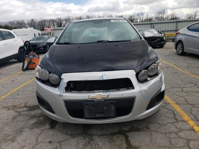 1G1JB6SH8C4146933 - 2012 CHEVROLET SONIC LS 银色 照片 5