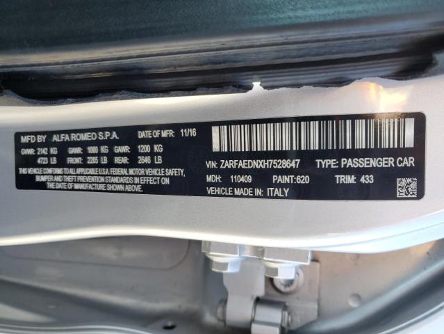ZARFAEDNXH7528647 - 2017 ALFA ROMEO GIULIA Q4 银色 照片 12