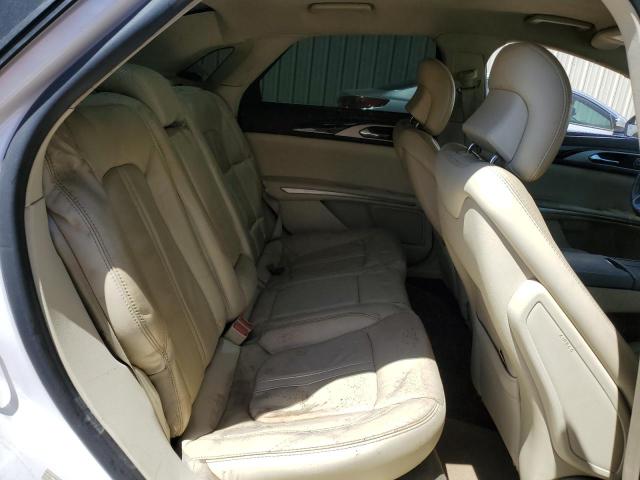 3LN6L2G95DR811165 - 2013 LINCOLN MKZ WHITE photo 10