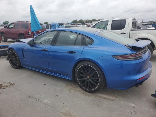 WP0AB2A79JL136956 - 2018 PORSCHE PANAMERA 4S BLUE photo 2