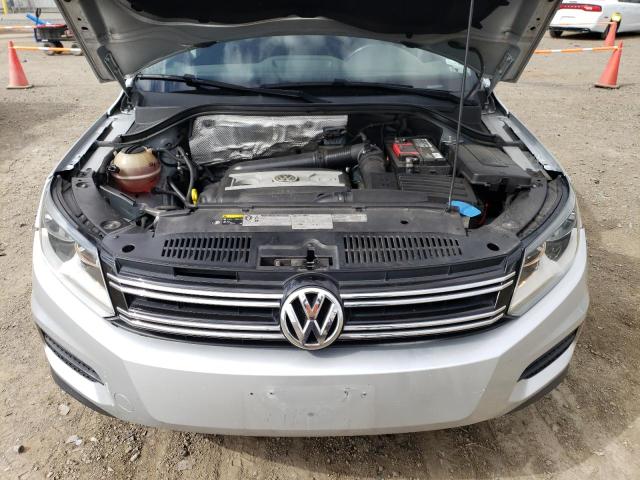 WVGAV7AX4HK004543 - 2017 VOLKSWAGEN TIGUAN S SILVER photo 11