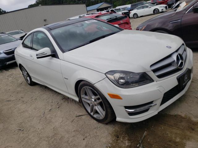 WDDGJ8JB1CF897458 - 2012 MERCEDES-BENZ C 350 4MATIC WHITE photo 4