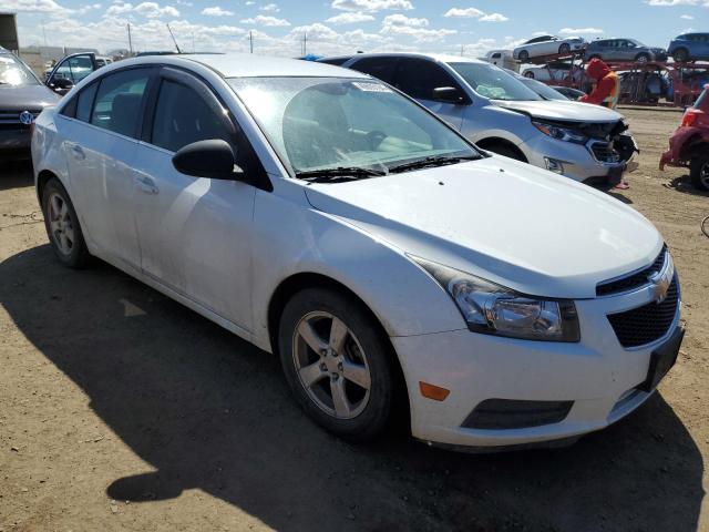 1G1PC5SB1D7299974 - 2013 CHEVROLET CRUZE LT WHITE photo 4