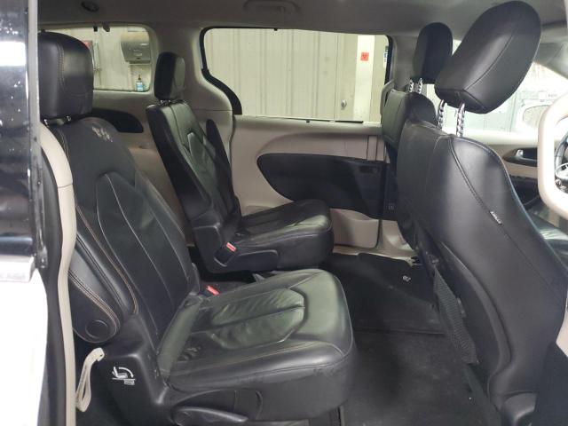 2C4RC1BG3HR820833 - 2017 CHRYSLER PACIFICA TOURING L WHITE photo 11