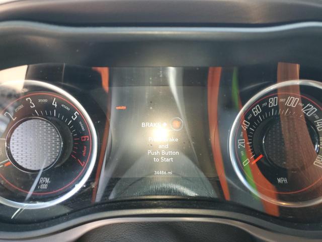 2C3CDZFJ4KH741504 - 2019 DODGE CHALLENGER R/T SCAT PACK WHITE photo 9