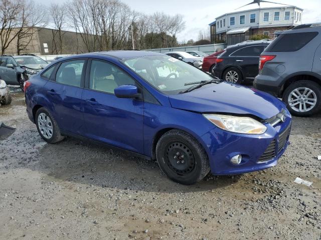 1FAHP3F25CL444251 - 2012 FORD FOCUS SE BLUE photo 4