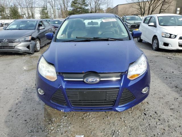 1FAHP3F25CL444251 - 2012 FORD FOCUS SE BLUE photo 5