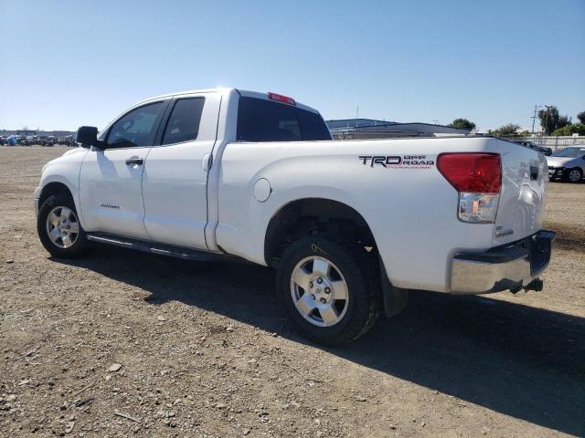 5TFRM5F11CX047512 - 2012 TOYOTA TUNDRA DOUBLE CAB SR5 WHITE photo 2