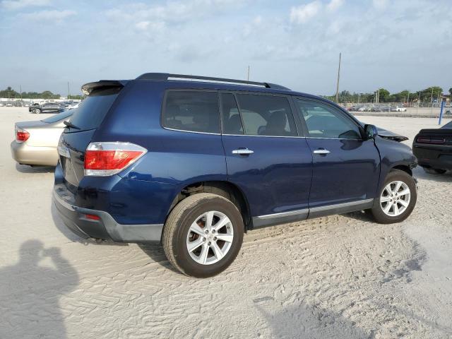 5TDZK3EHXBS036683 - 2011 TOYOTA HIGHLANDER BASE BLUE photo 3