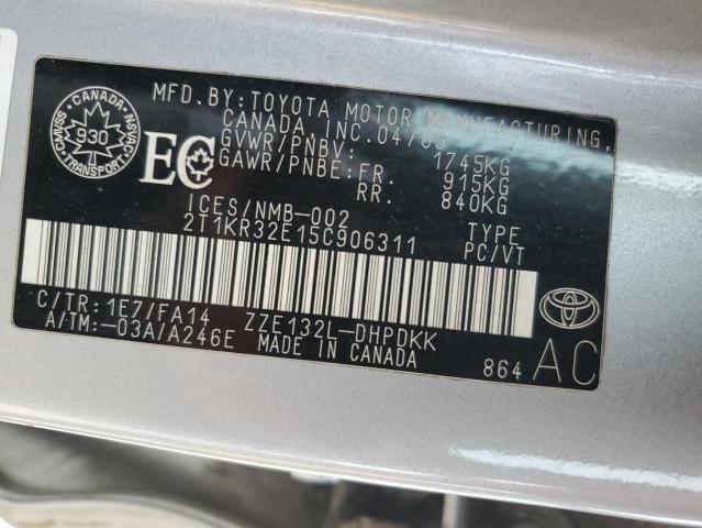 2T1KR32E15C906311 - 2005 TOYOTA COROLLA MA XR SILVER photo 12