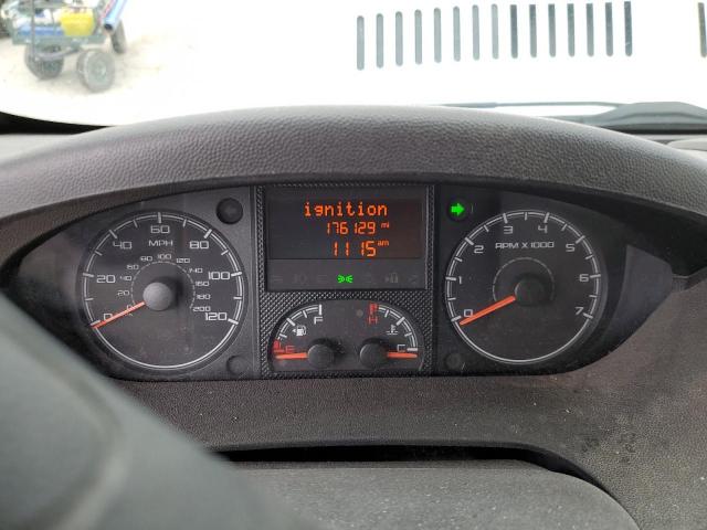 3C6TRVAG4JE103367 - 2018 RAM PROMASTER 1500 STANDARD WHITE photo 9