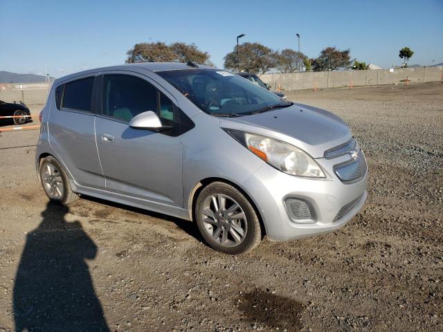 KL8CK6S06EC400117 - 2014 CHEVROLET SPARK EV 1LT SILVER photo 4