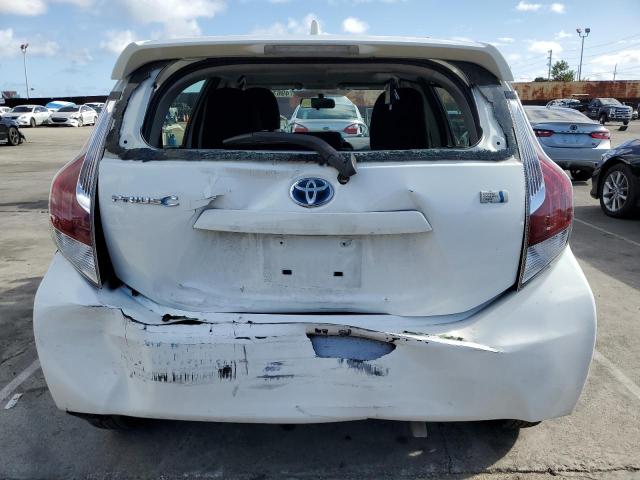 JTDKDTB3XF1097328 - 2015 TOYOTA PRIUS C WHITE photo 6