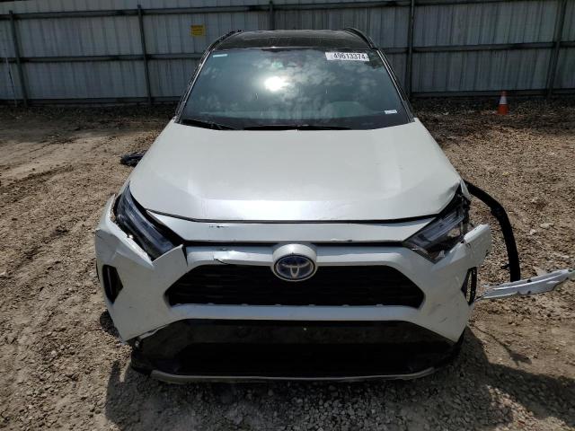 4T3E6RFV7NU104757 - 2022 TOYOTA RAV4 XSE WHITE photo 5