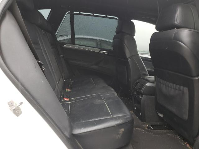 5UXZV8C50D0C16243 - 2013 BMW X5 XDRIVE50I WHITE photo 10
