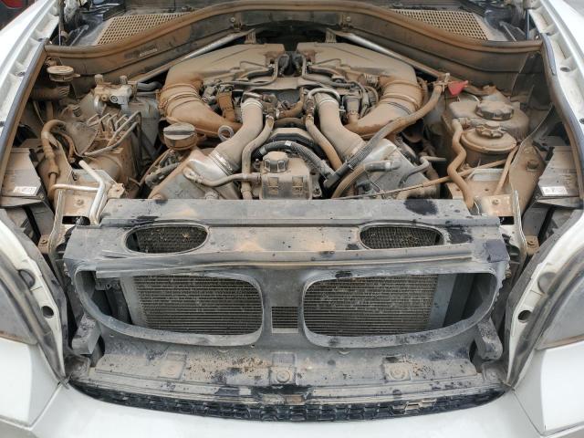 5UXZV8C50D0C16243 - 2013 BMW X5 XDRIVE50I WHITE photo 11