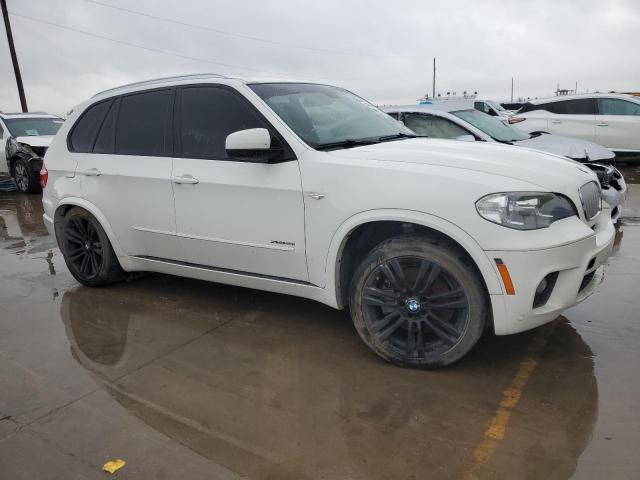 5UXZV8C50D0C16243 - 2013 BMW X5 XDRIVE50I WHITE photo 4