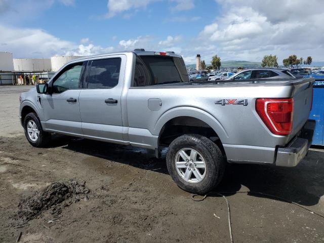 1FTFW1E52PKD87040 - 2023 FORD F150 SUPERCREW SILVER photo 2