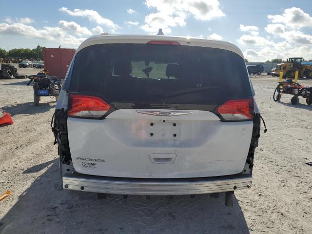 2C4RC1BG1HR520479 - 2017 CHRYSLER PACIFICA TOURING L WHITE photo 6