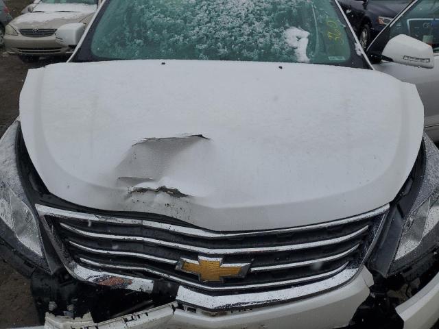 1GNKVJKD4GJ340957 - 2016 CHEVROLET TRAVERSE LTZ WHITE photo 12