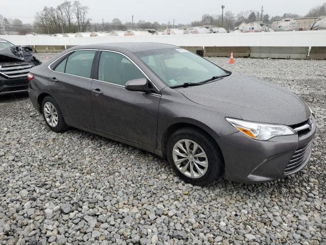 4T4BF1FK9FR449329 - 2015 TOYOTA CAMRY LE GRAY photo 4