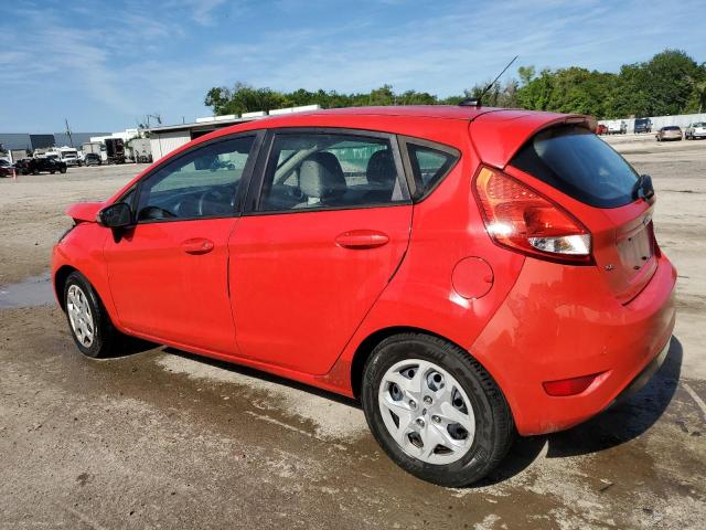 3FADP4EJ9DM109863 - 2013 FORD FIESTA SE RED photo 2