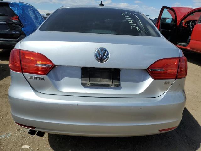 3VWD07AJ1EM253895 - 2014 VOLKSWAGEN JETTA SE SILVER photo 6