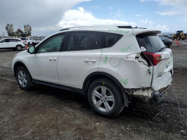 JTMWFREV9EJ001120 - 2014 TOYOTA RAV4 XLE WHITE photo 2