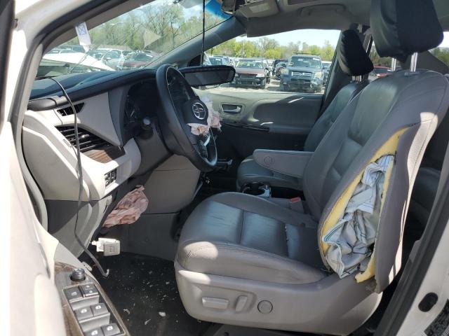 5TDYK3DC3FS579526 - 2015 TOYOTA SIENNA XLE WHITE photo 7