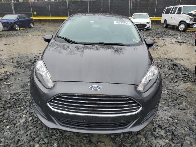 3FADP4EJ8KM165094 - 2019 FORD FIESTA SE GRAY photo 5