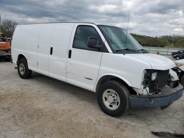 1GCGG29V651214660 - 2005 CHEVROLET EXPRESS G2 WHITE photo 4