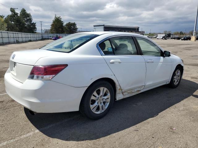 1HGCP26438A114418 - 2008 HONDA ACCORD LXP WHITE photo 3