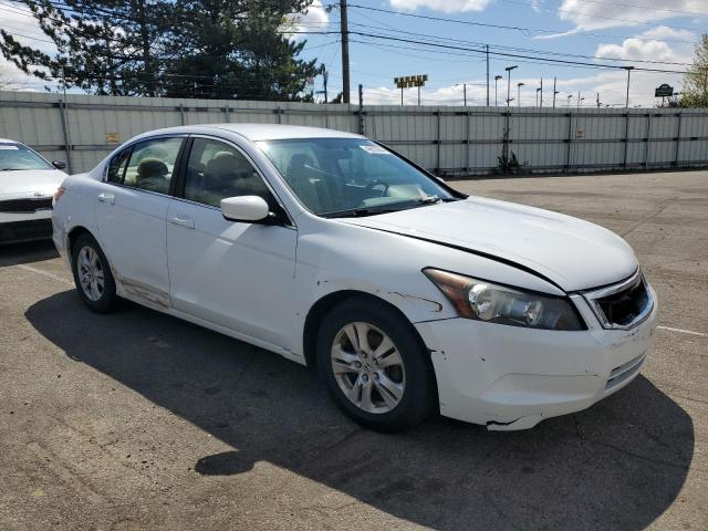 1HGCP26438A114418 - 2008 HONDA ACCORD LXP WHITE photo 4