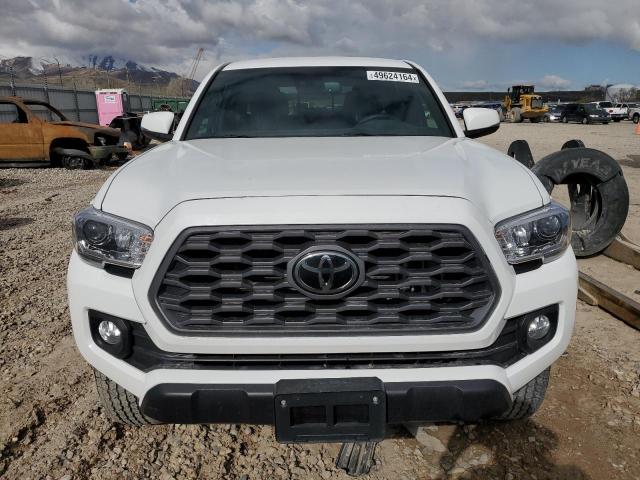 3TMCZ5AN1PM591389 - 2023 TOYOTA TACOMA DOUBLE CAB WHITE photo 5