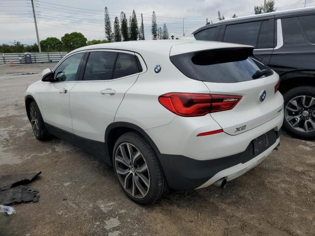 WBXYJ5C37JEF81686 - 2018 BMW X2 XDRIVE28I WHITE photo 2
