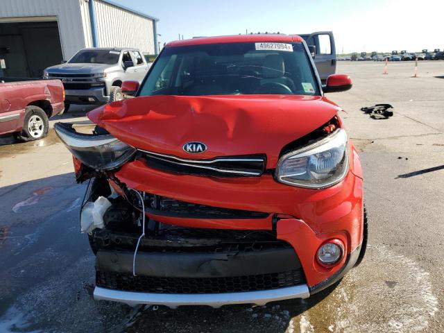 KNDJP3A55J7516584 - 2018 KIA SOUL + RED photo 5