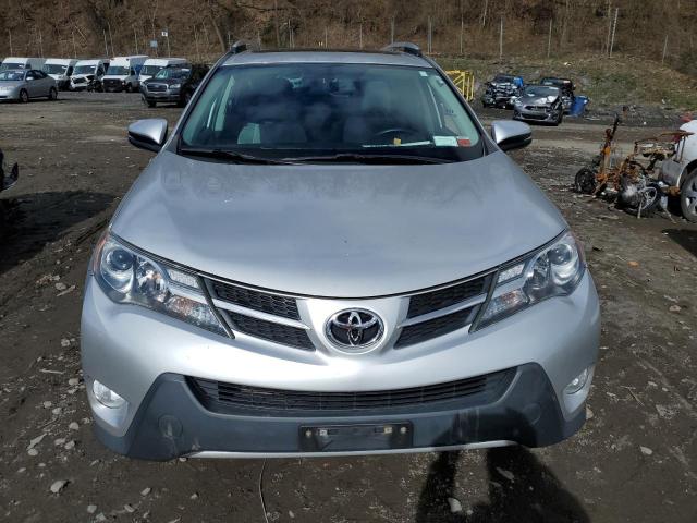 2T3RFREV6FW376348 - 2015 TOYOTA RAV4 XLE SILVER photo 5