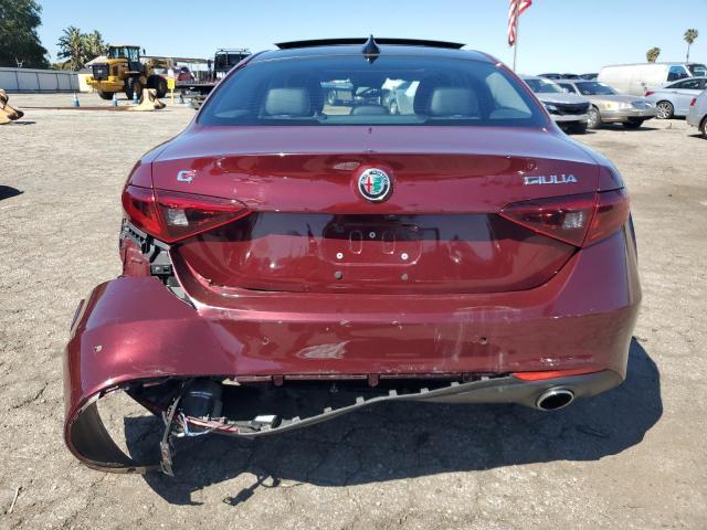 ZARFAEDN2J7566122 - 2018 ALFA ROMEO GIULIA Q4 勃艮第红 照片 6