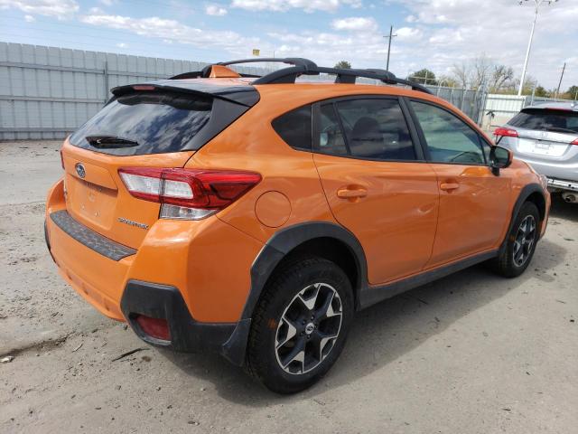 JF2GTADC2J8291590 - 2018 SUBARU CROSSTREK PREMIUM ORANGE photo 3