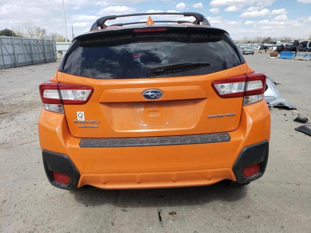 JF2GTADC2J8291590 - 2018 SUBARU CROSSTREK PREMIUM ORANGE photo 6