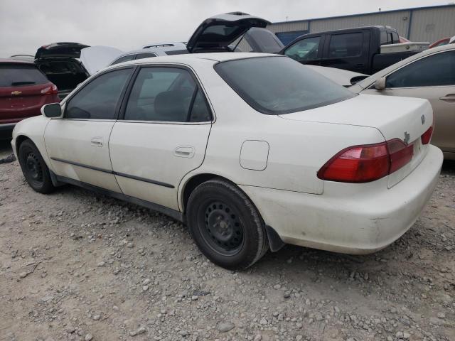 1HGCG5644WA253648 - 1998 HONDA ACCORD LX WHITE photo 2