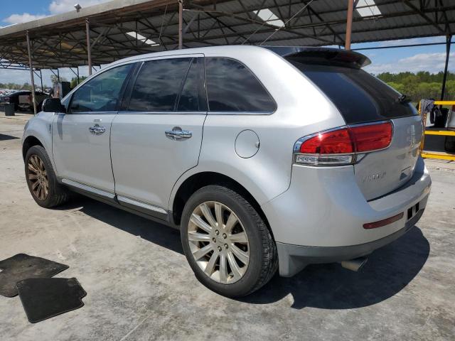 2LMDJ8JK6BBJ28760 - 2011 LINCOLN MKX SILVER photo 2