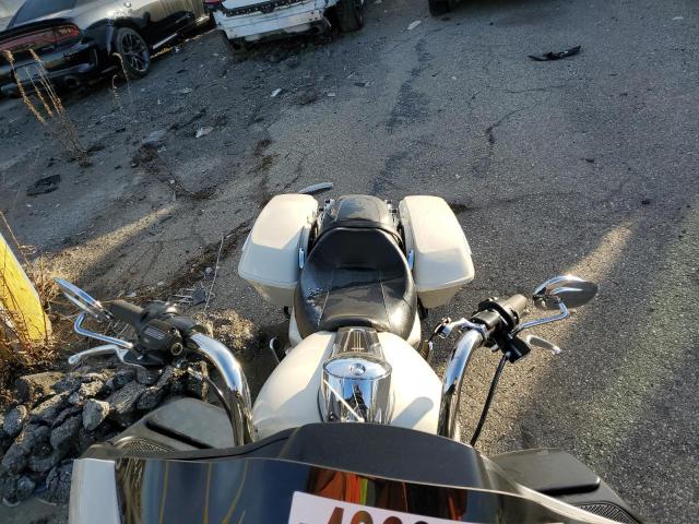 1HD1KHC15NB644315 - 2022 HARLEY-DAVIDSON FLTRX 白色 照片 5