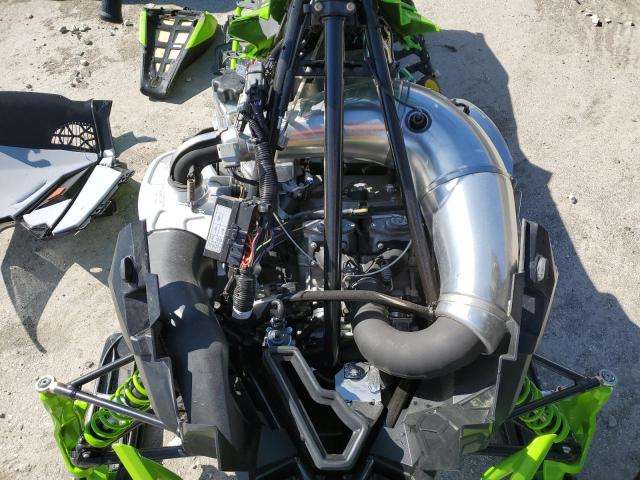 4UF1S2GG9RT103581 - 2024 ARCTIC CAT SNOWMOBILE 双色 照片 7