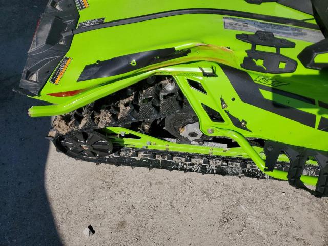 4UF1S2GG9RT103581 - 2024 ARCTIC CAT SNOWMOBILE 双色 照片 9